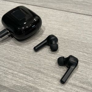 Wireless Ear Buds